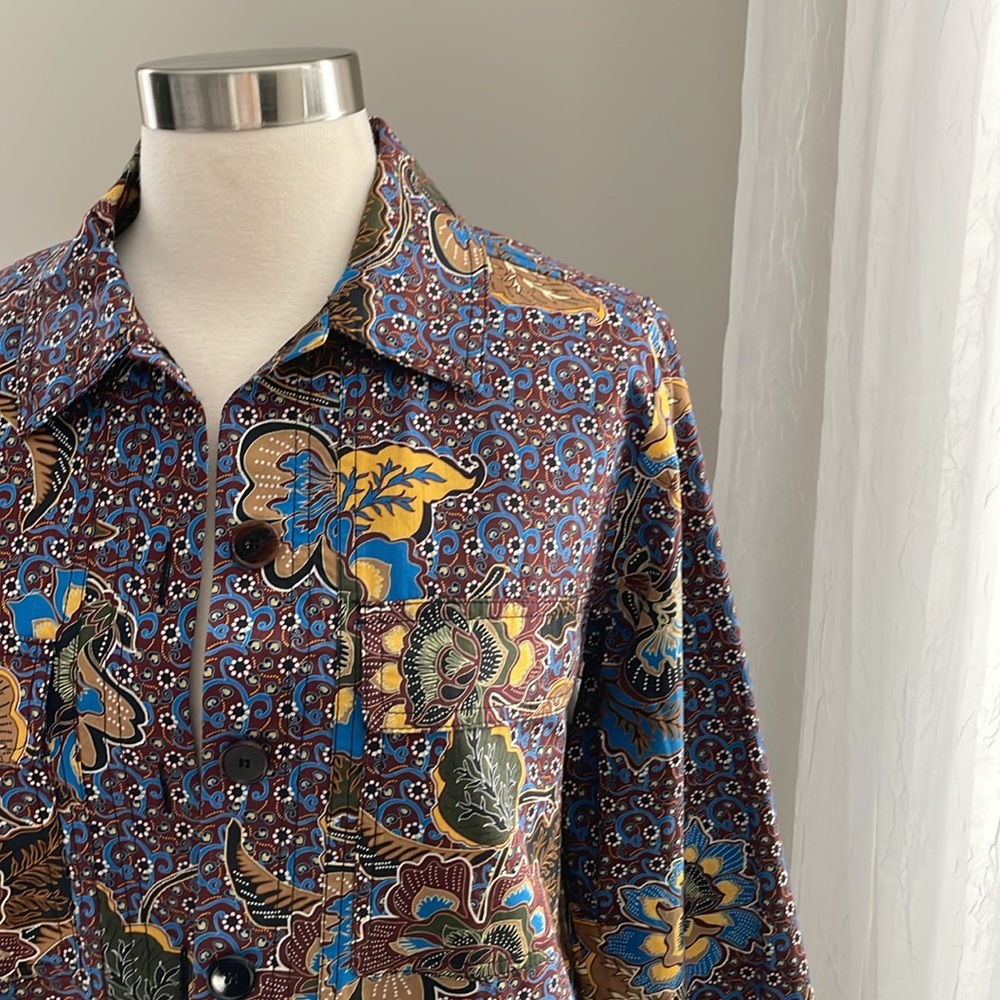 Floral Patterned Jacket - Picture 5 of 11